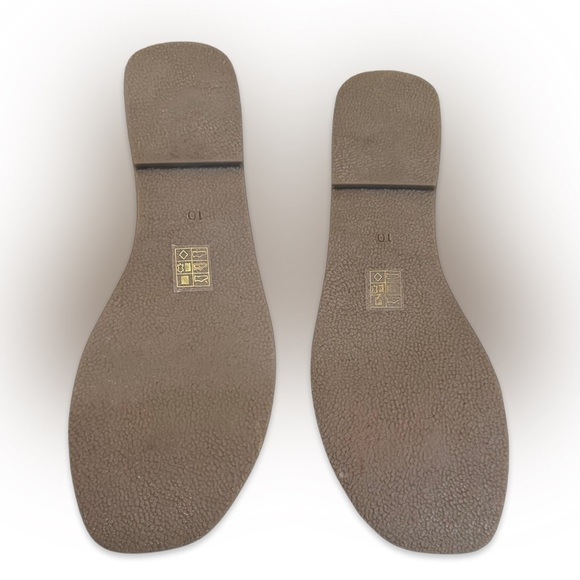 SALT + UMBER Sandals - Picture 3 of 5